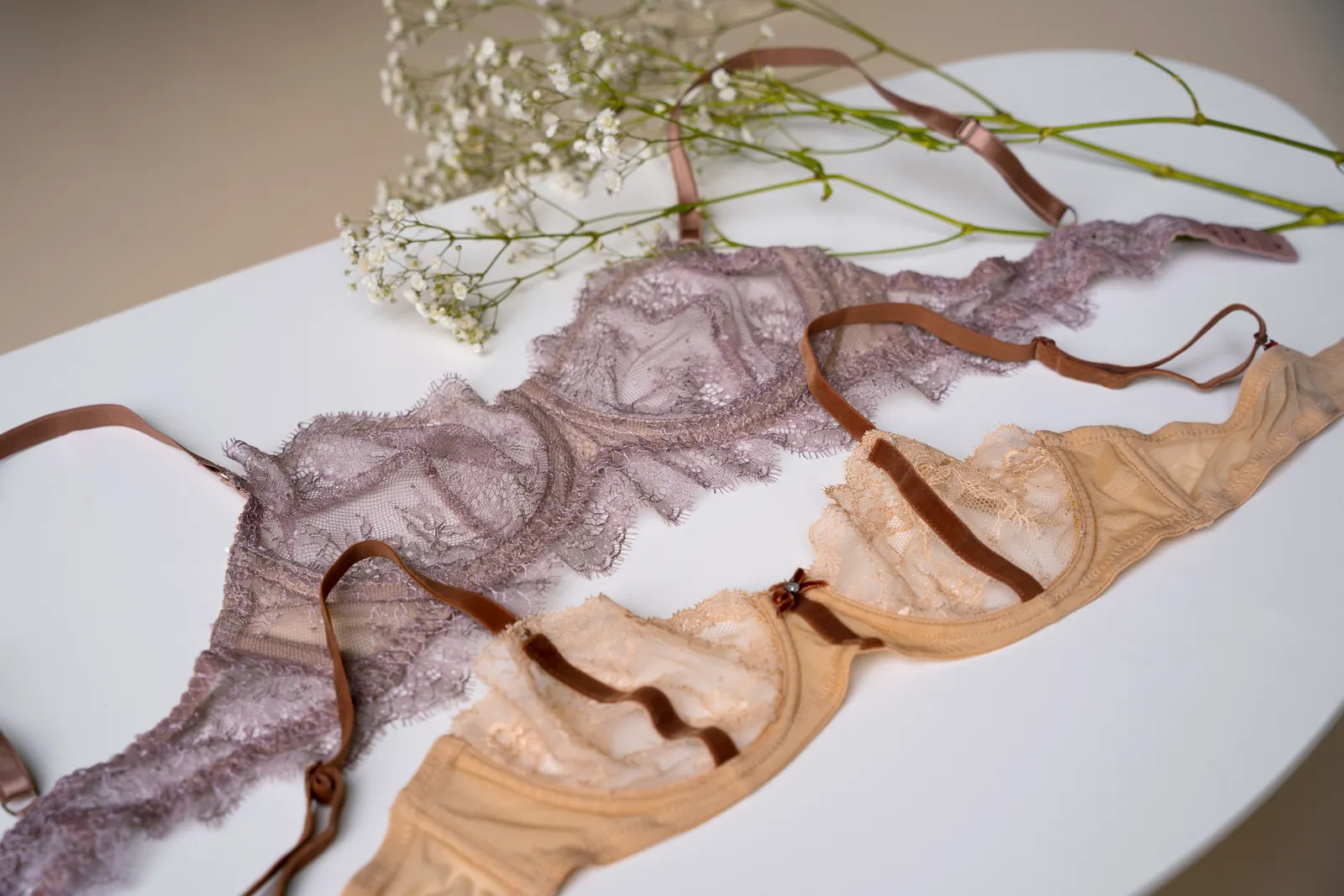BH und Dessous Details fuer Material- und Pflegehinweise
