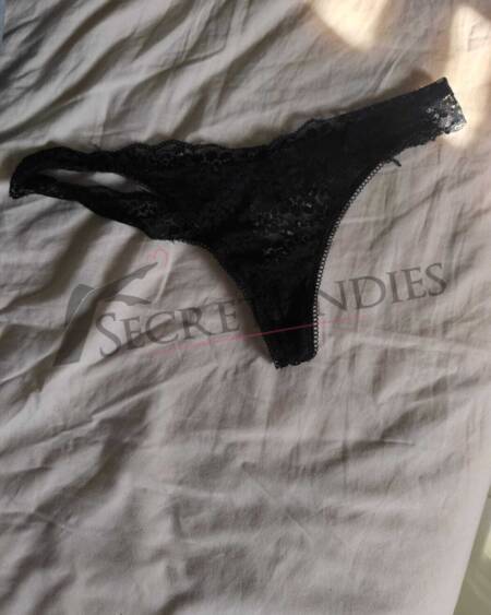 Arbeitsglück in Schwarz