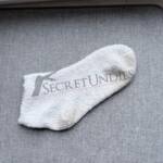 the fussiest white sock (single)