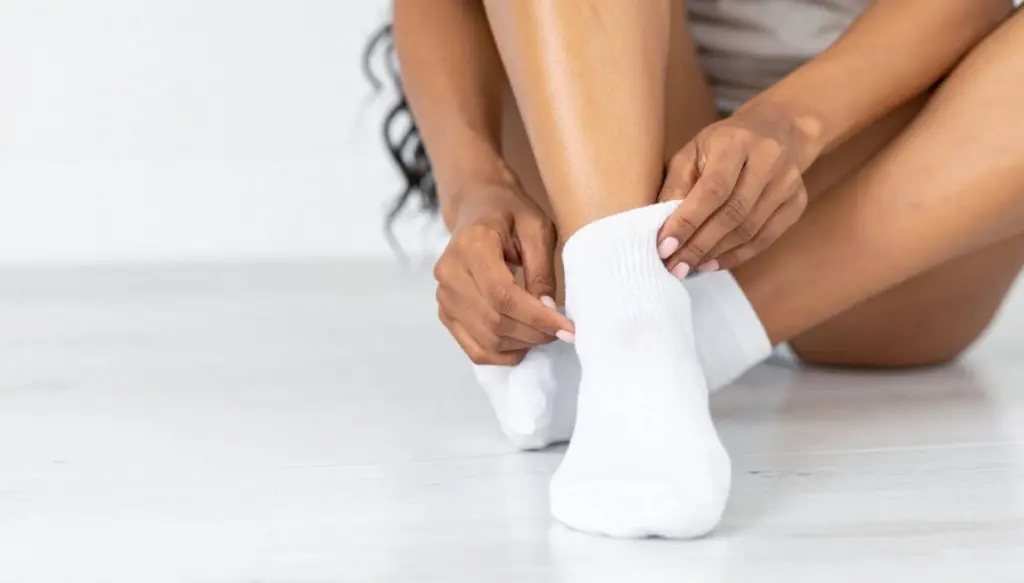 Socken von Frauen verkaufen