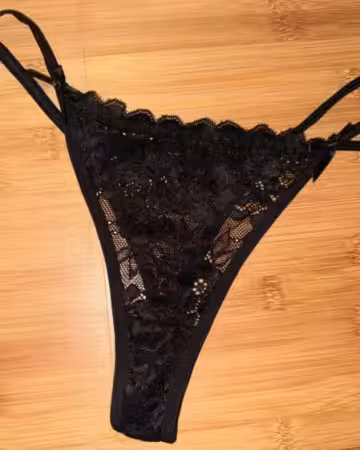 Kategorie getragene Jeans & Hosen kaufen 30 Sexy schwarzer String