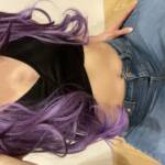 Schwarzes bauchfreies Top