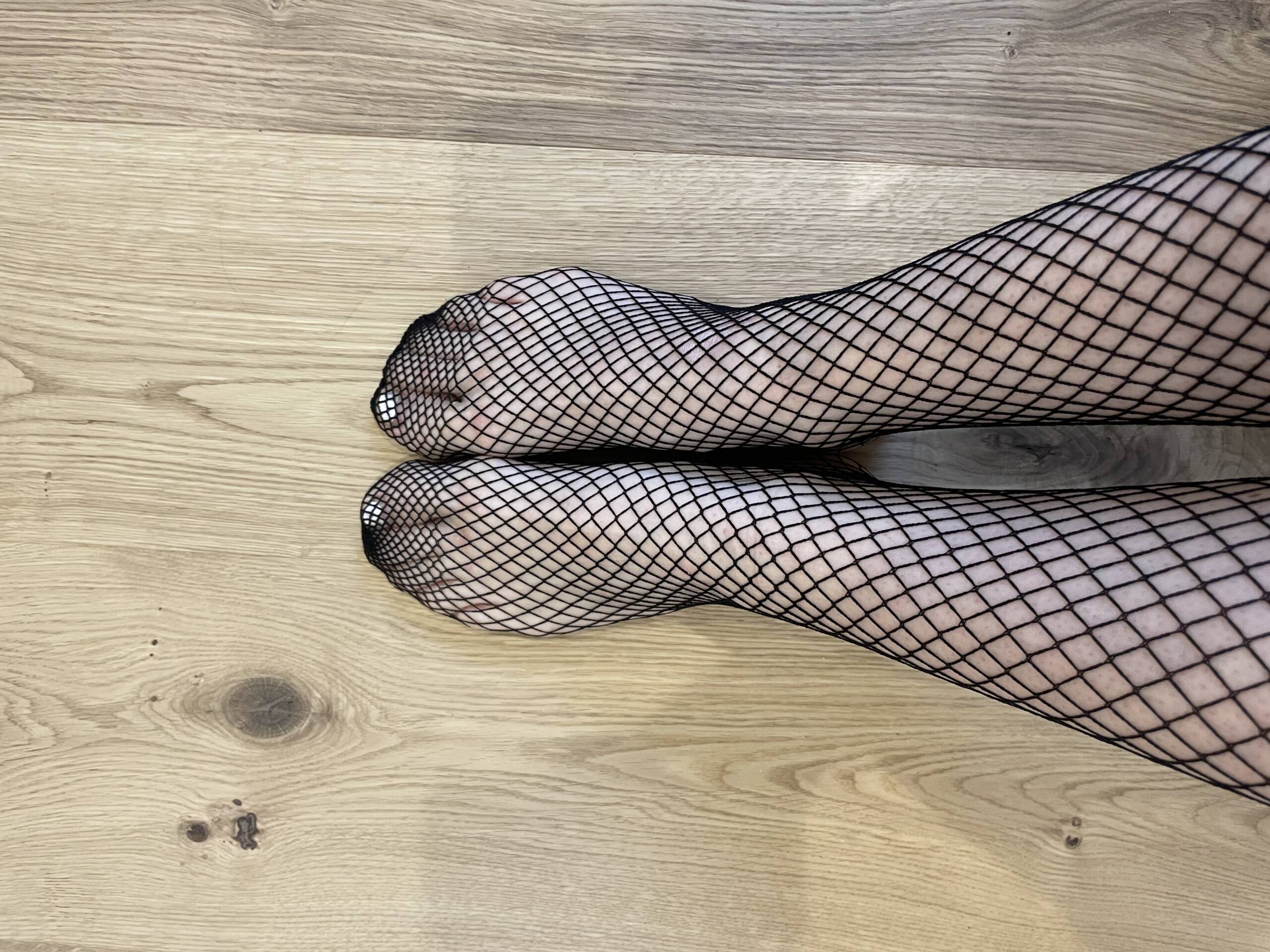 Netzstrümpfe schwarz 3 Netzstrümpfe schwarz – Bild 3