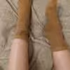 Veredelte Socken in beige mit Herzchen