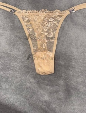 Tanga in Beige mit Spitze