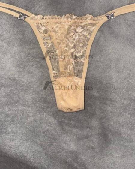 Tanga in Beige mit Spitze