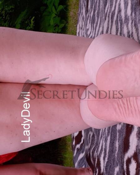 Verschiedene Bilder von meinen göttlichen Füßen/Sohlen