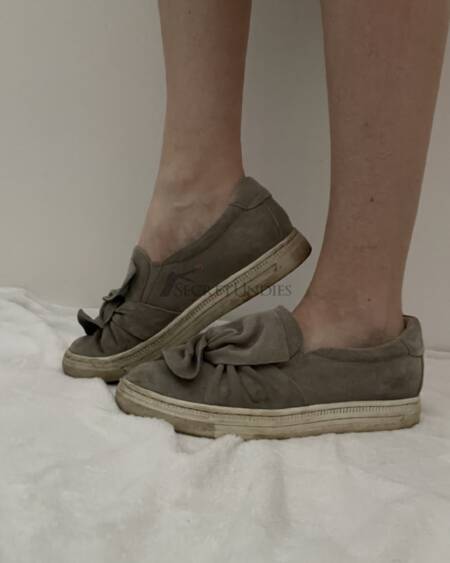 Flache Sommerschuhe grau-beige