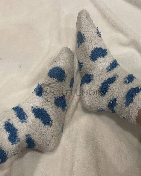 Wollsocken weiß mit blauen Herzen 💙