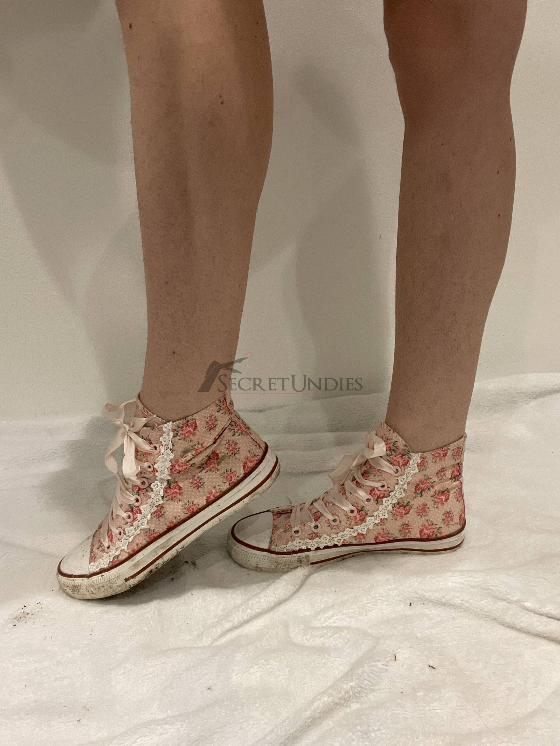 Blumige Trachtenschuhe im Converse-Stil 4 Blumige Trachtenschuhe im Converse-Stil – Bild 4