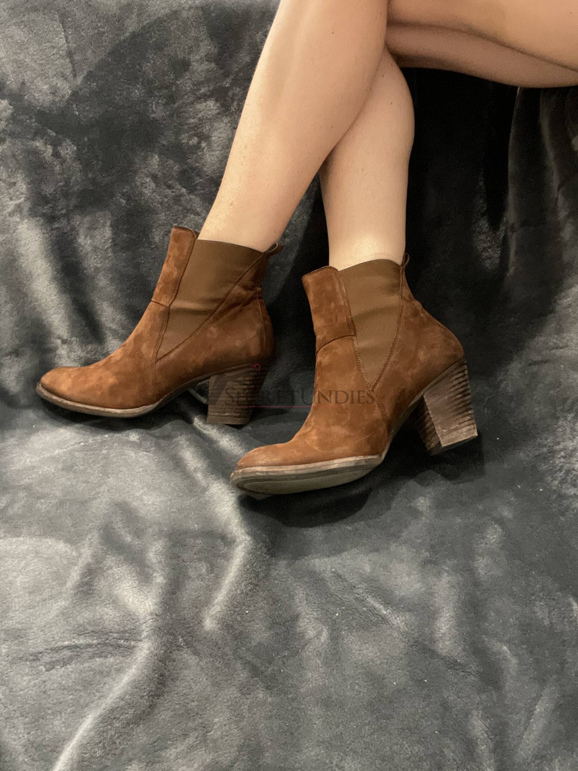 Braune Boots weicher Lederlook Paul Green 1 Braune Boots weicher Lederlook Paul Green