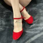 Rote Stöckelschuhe Marke: Weide