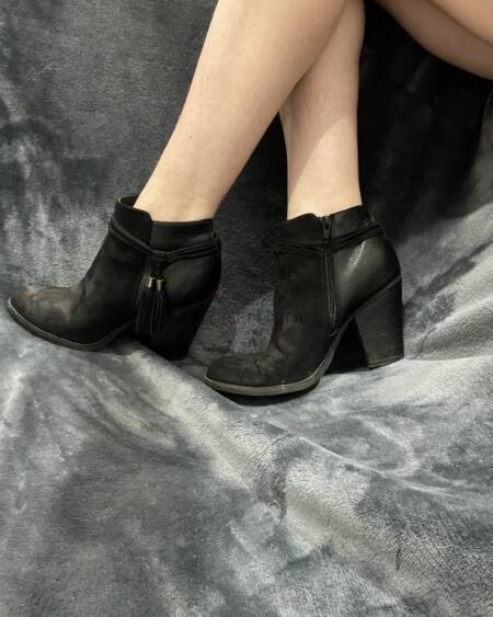 Schwarze kurze Boots