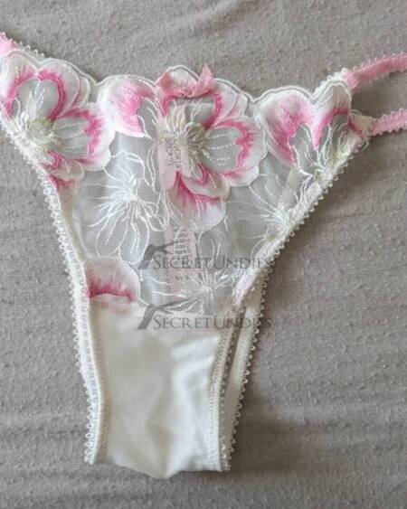 Victoria´s Secret Brasilianisches Höschen mit Pfingstrosen Stickerei