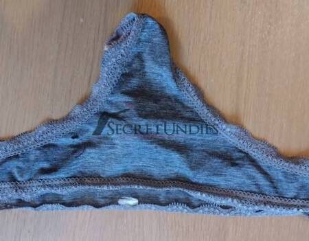 Grauer Tanga Größe S