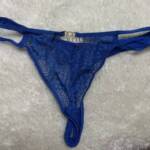 Blauer Slip - wird nach deinen Wünschen getragen