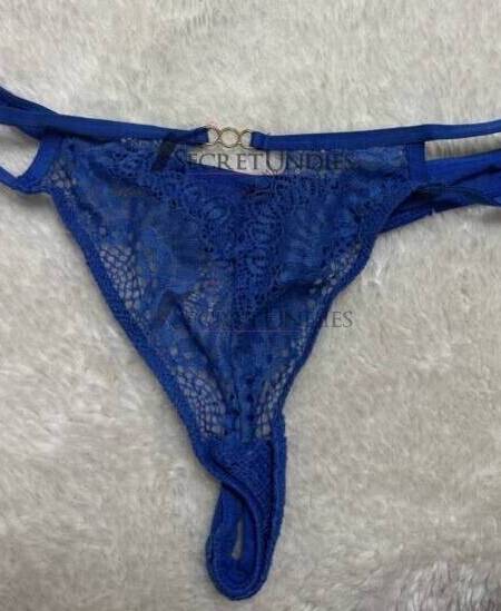 Blauer Slip - wird nach deinen Wünschen getragen