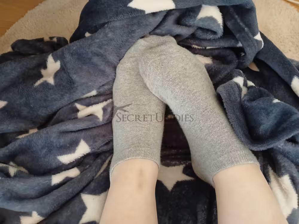 getragene Sneakersocken