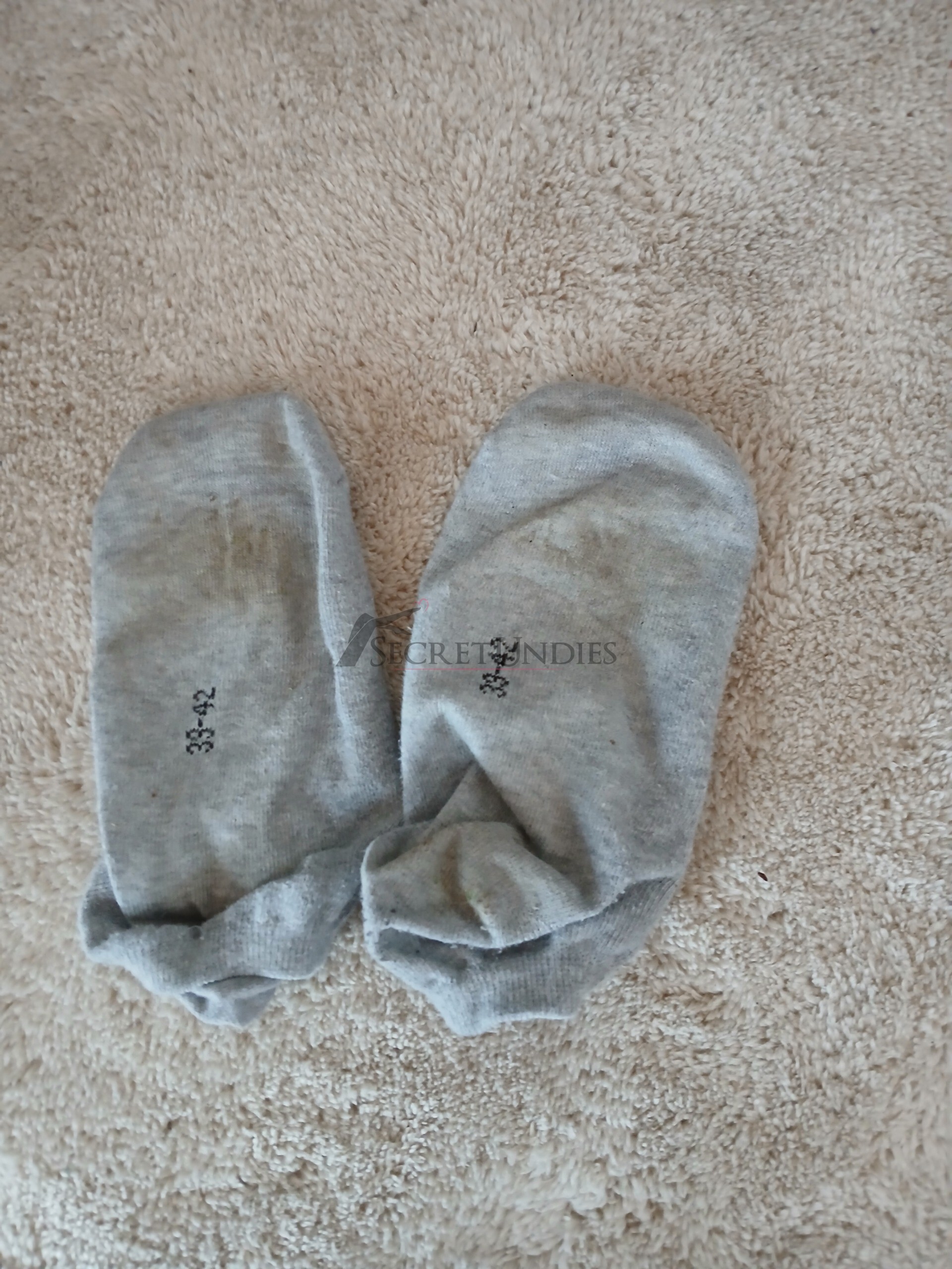 getragene Sneakersocken 3 getragene Sneakersocken – Bild 3