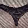 Schwarzer Tanga- extra für dich getragen