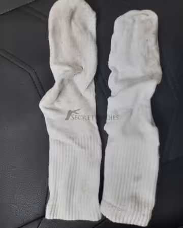 Kategorie getragene Jeans & Hosen kaufen 21 Aleynas Socken (getragen)