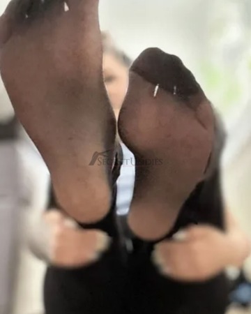* Personalisierte Fußbilder und Videos – diskret erhältlich