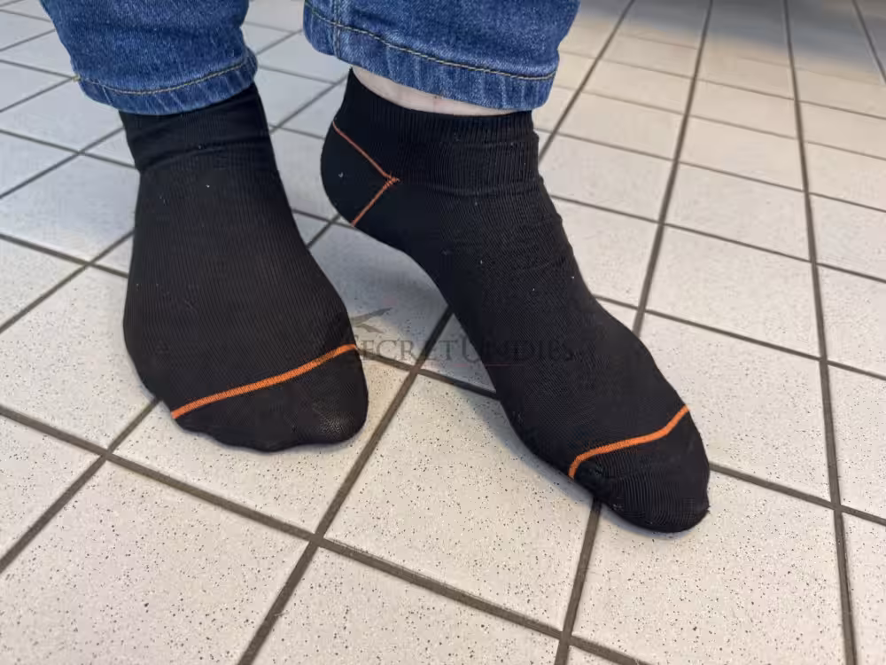 Sneaker schwarz – Bild 3