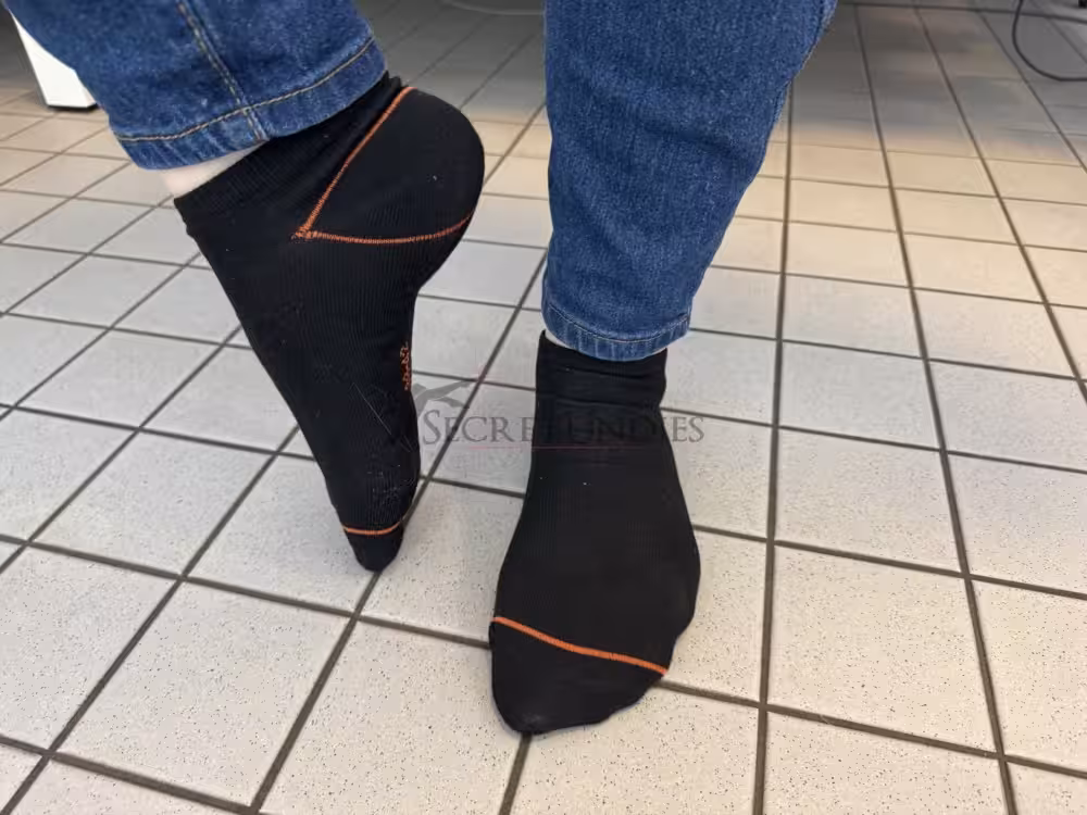 Sneaker schwarz – Bild 2