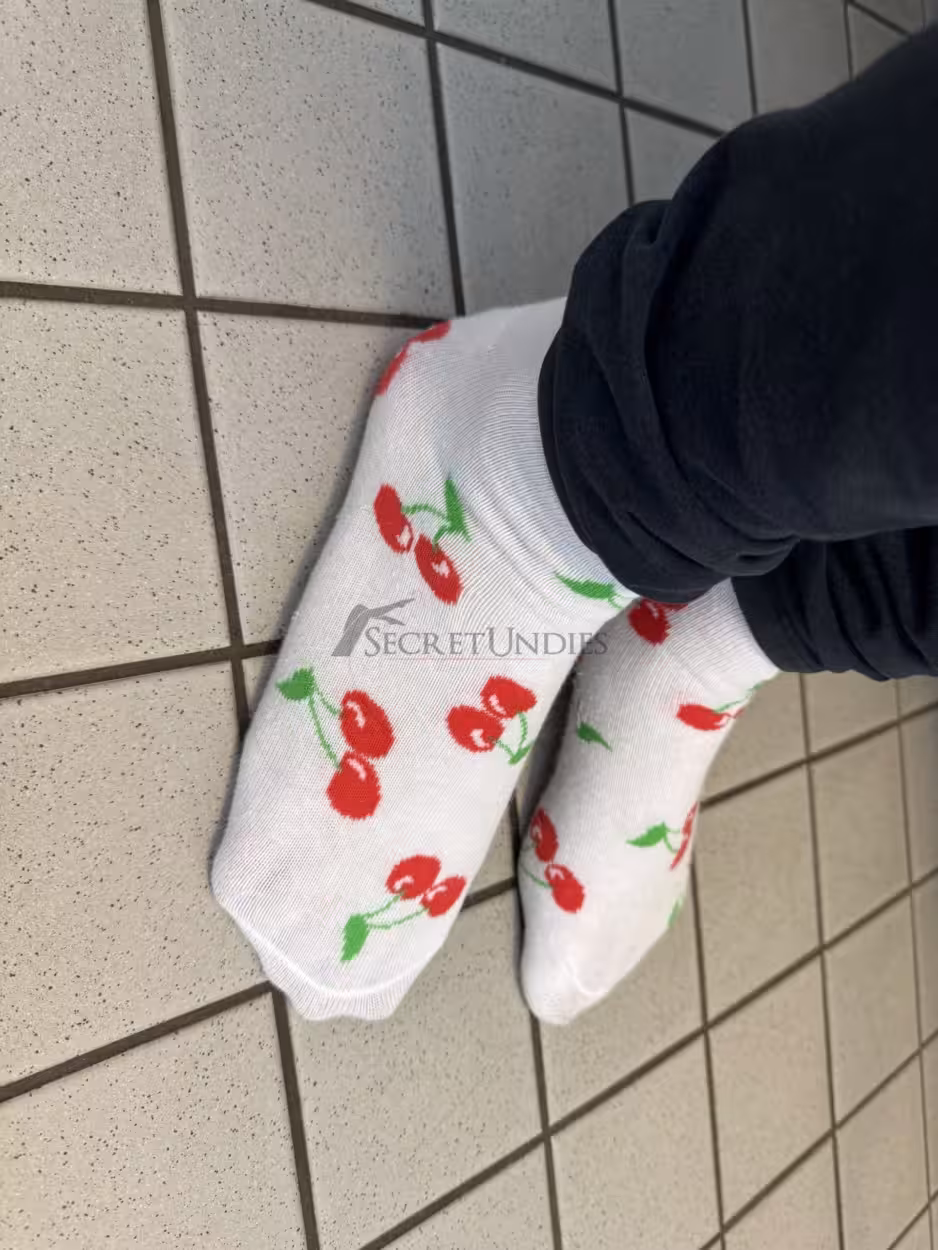 Sneaker Kirschen – Bild 2