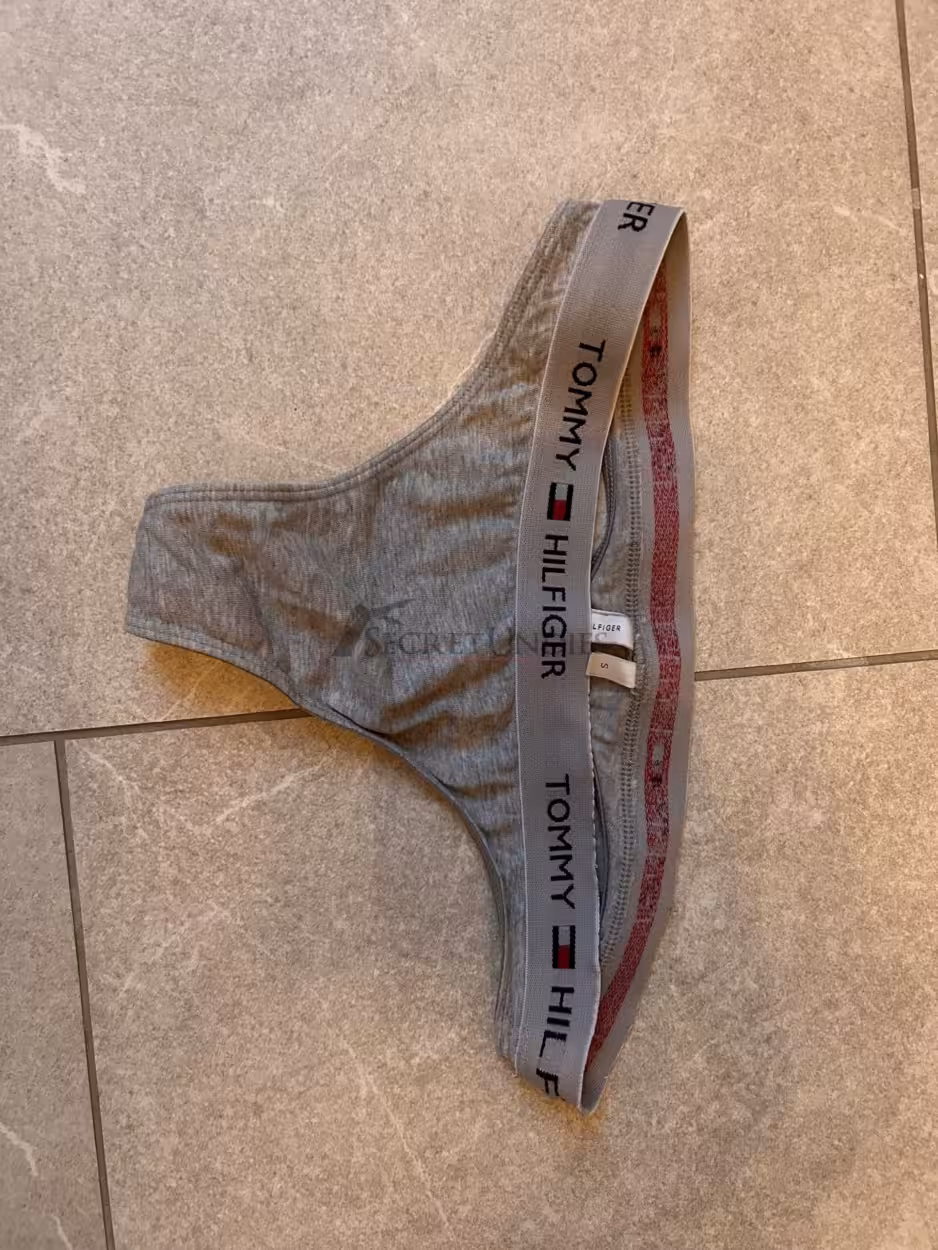 Graue Sportliche Tanga – Bild 2