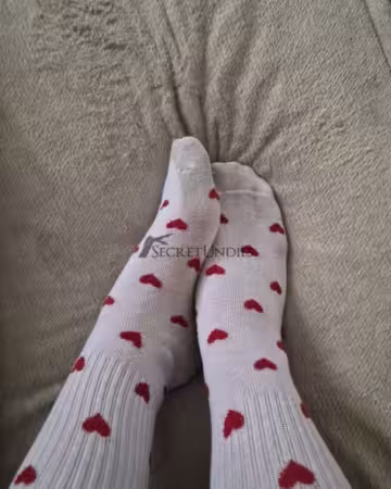 Kategorie getragene Jeans & Hosen kaufen 35 Socken mit herz