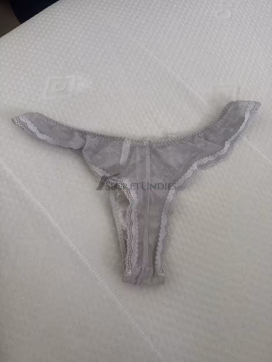 2 Tage lang getragener Tanga – Bild 3