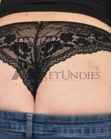 Sexy schwarzes Spitzenhöschen- für Dich veredelt