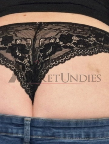 Sexy schwarzes Spitzenhöschen- für Dich veredelt