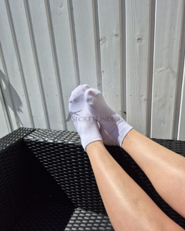 Weiße sneaker socken
