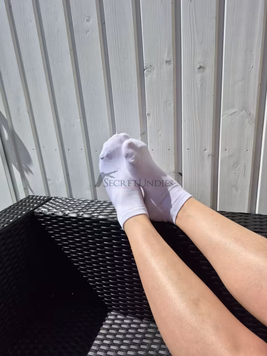 Weiße sneaker socken