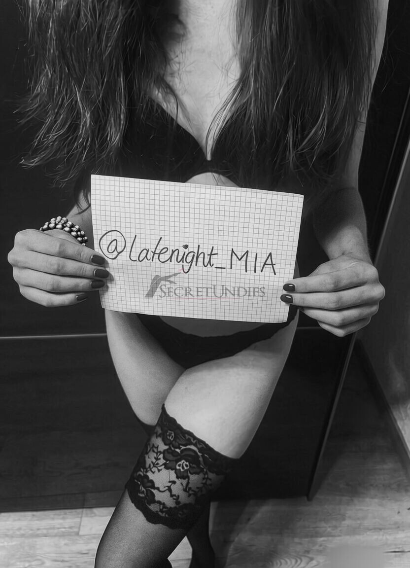 Profilbild von latenight_mia