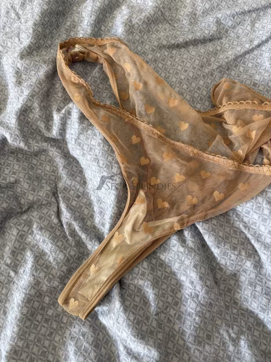 Tanga aus Spitze mit Herzen – Bild 3