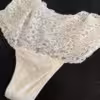 Tanga, elfenbein, Spitze