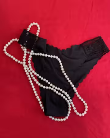 Kategorie getragene Jeans & Hosen kaufen 25 Slip, schwarz, Spitze, getragen