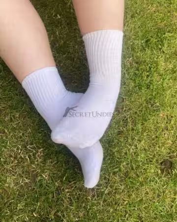Kategorie getragene Jeans & Hosen kaufen 37 Weiße Sportsocken