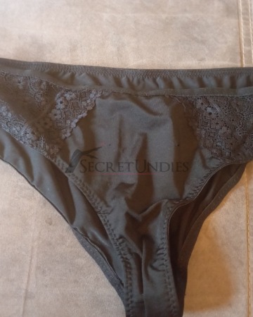 Schwarzer Spitzen Slip