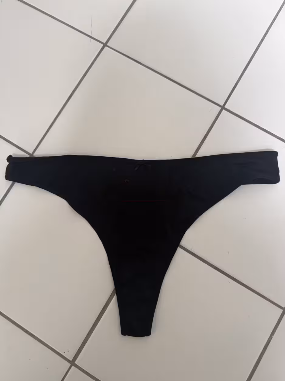 Eleganter Schwarzer Tanga
