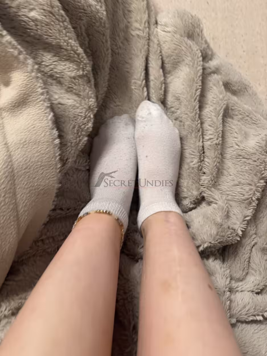 Getragene weiße Sneakersocken 🧦 – Bild 3