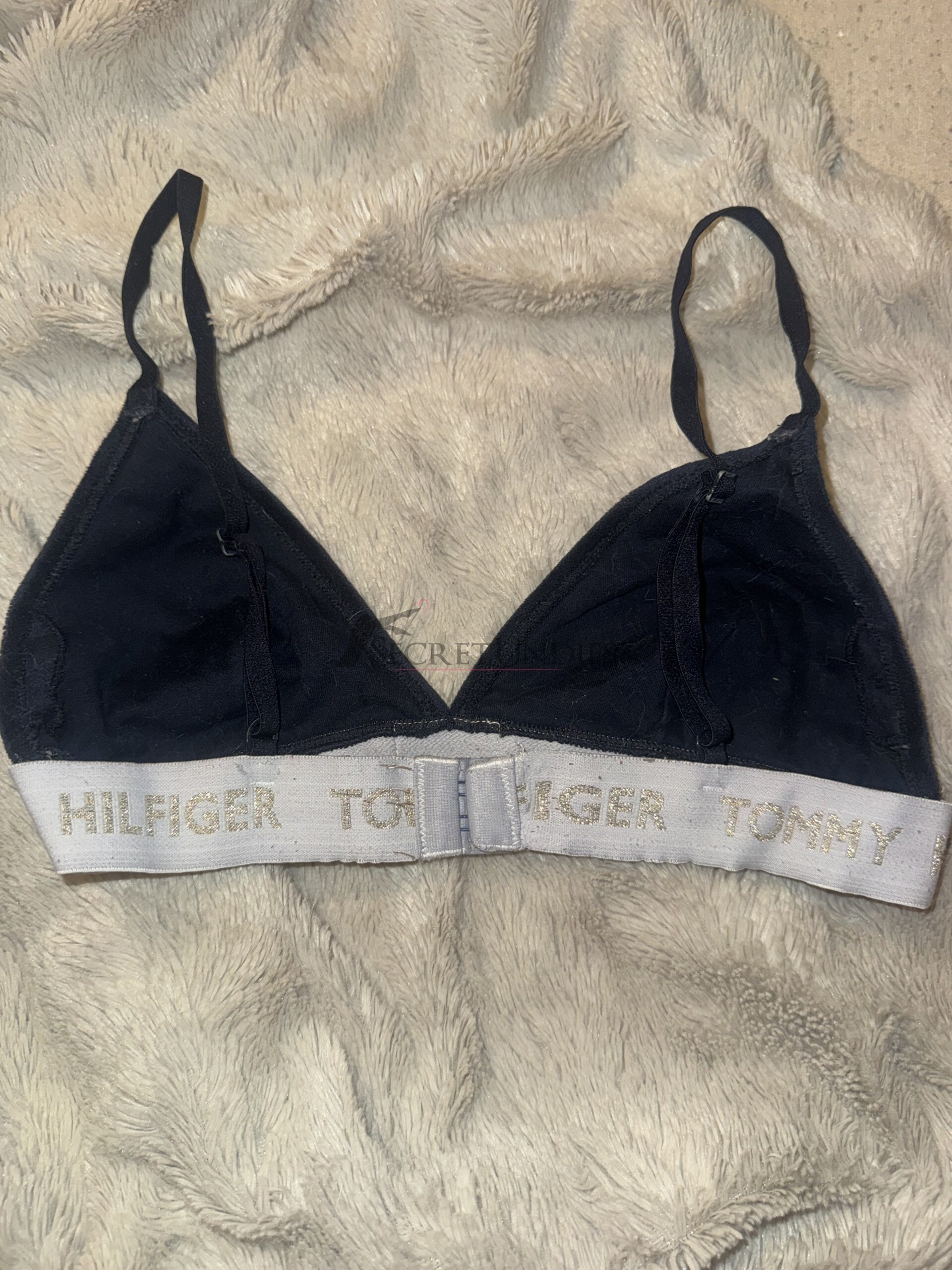 Dunkelblauer Bralette aus Samt von Tommy Hilfiger💙 3 Dunkelblauer Bralette aus Samt von Tommy Hilfiger💙 – Bild 3