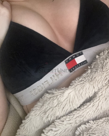 Dunkelblauer Bralette aus Samt von Tommy Hilfiger💙