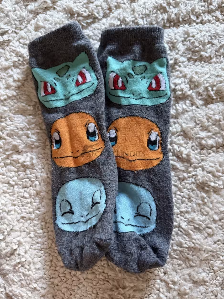 Meine Süßen Pokémon Socken, 2 Tage getragen – Bild 4
