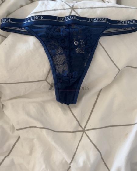 Designer Tanga Lounge - getragen