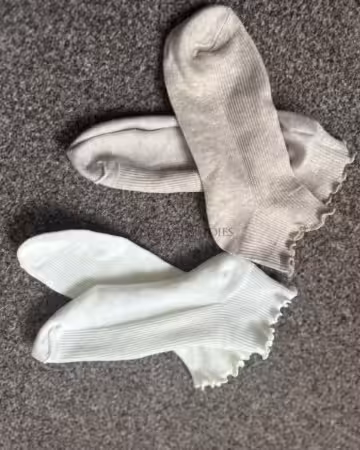 ungetragene Socken! Erzähle mir von deinen Wünschen und Begierden 🫦