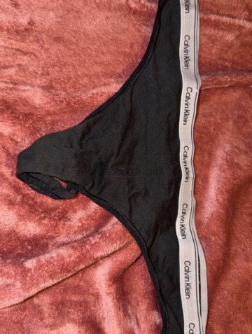 Calvin Klein Tanga zwei Jahre alt